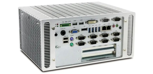 華北工控智慧燈桿專用計(jì)算機(jī) 支持多功能模塊的集成應(yīng)用